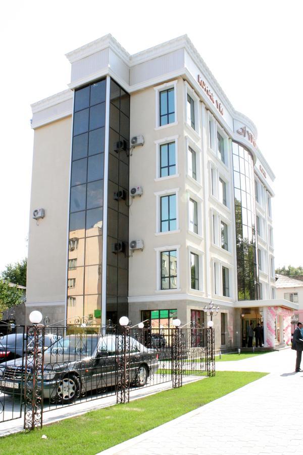 Luxurious Hotel Taraz Eksteriør billede