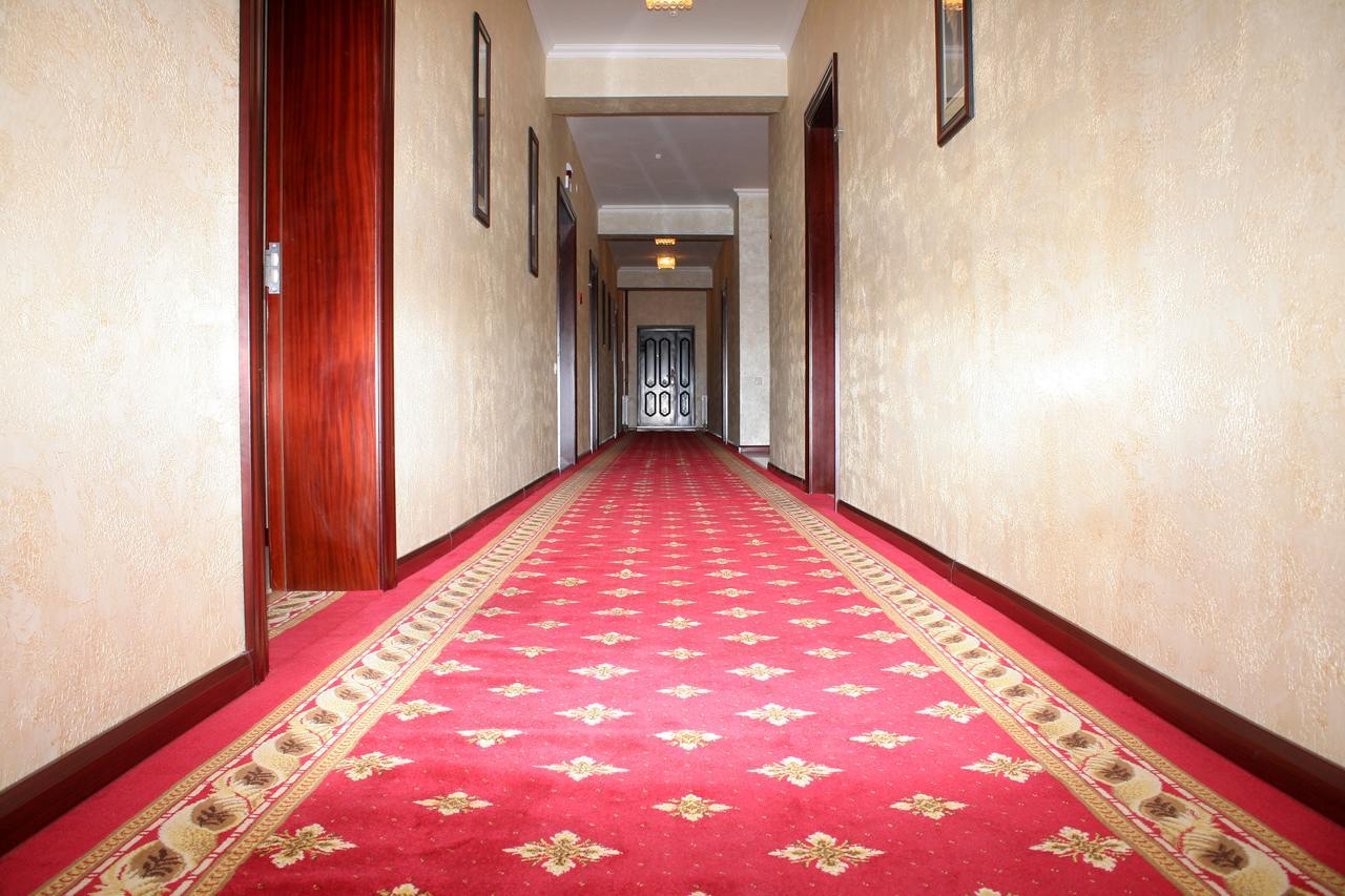 Luxurious Hotel Taraz Eksteriør billede
