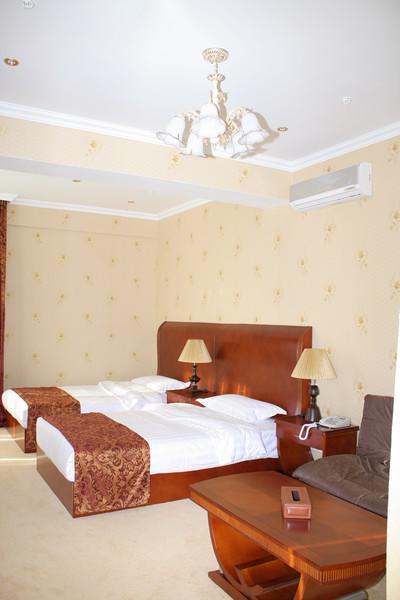 Luxurious Hotel Taraz Eksteriør billede